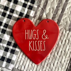 Rae Dunn Valentine’s Heart Sign